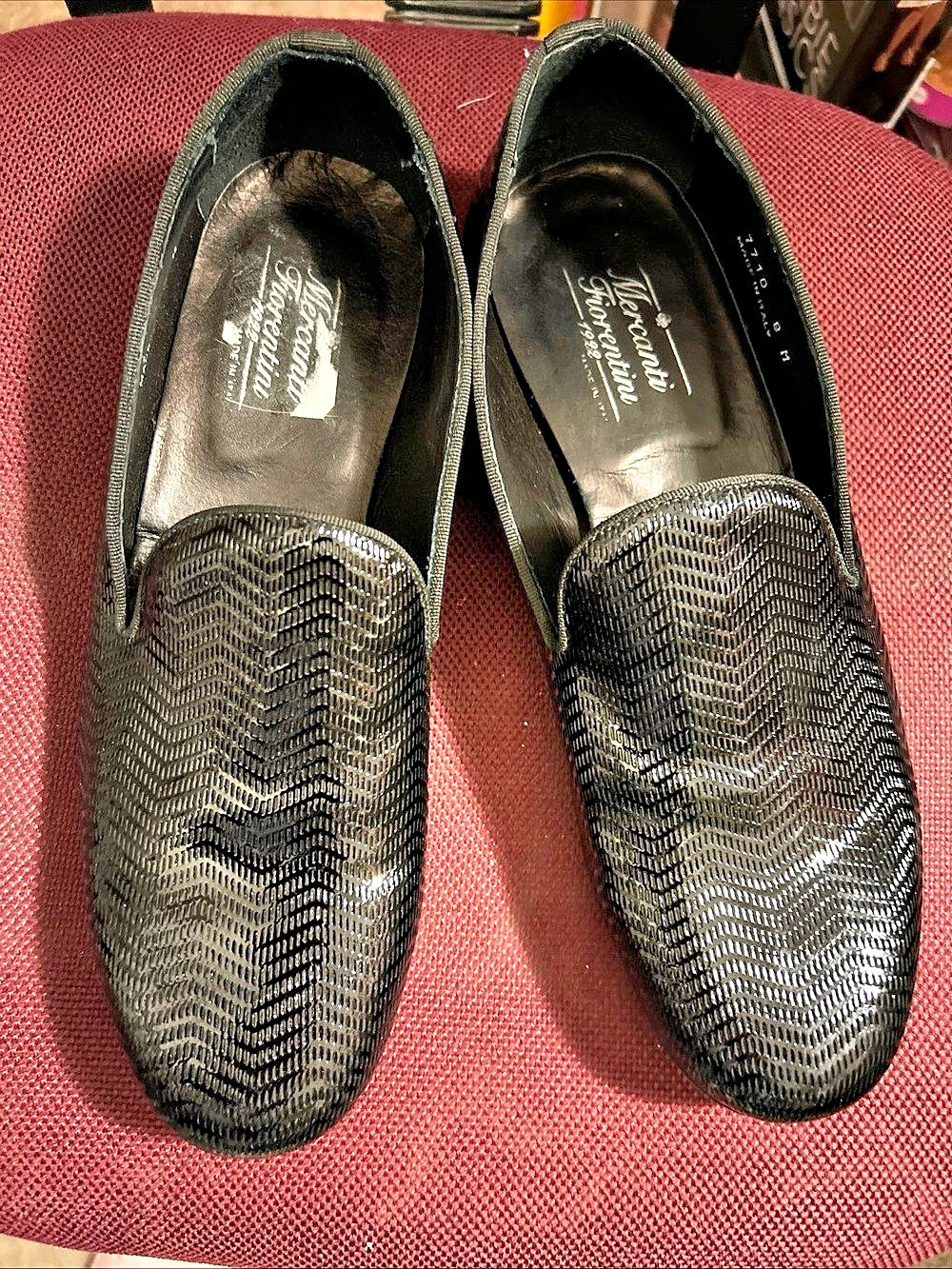Mercanti Fiorentini Men's Black Textured Slip-On Loafers 8